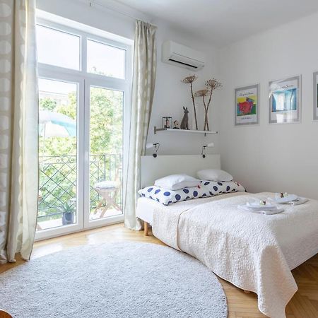 Gorgeous Flat Right Near The City Center Budapest Exterior foto