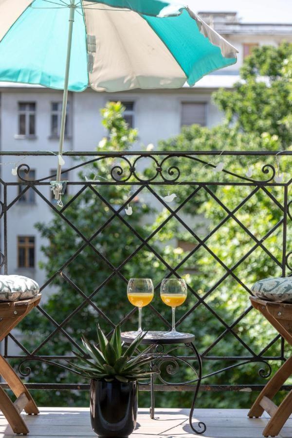 Gorgeous Flat Right Near The City Center Budapest Exterior foto