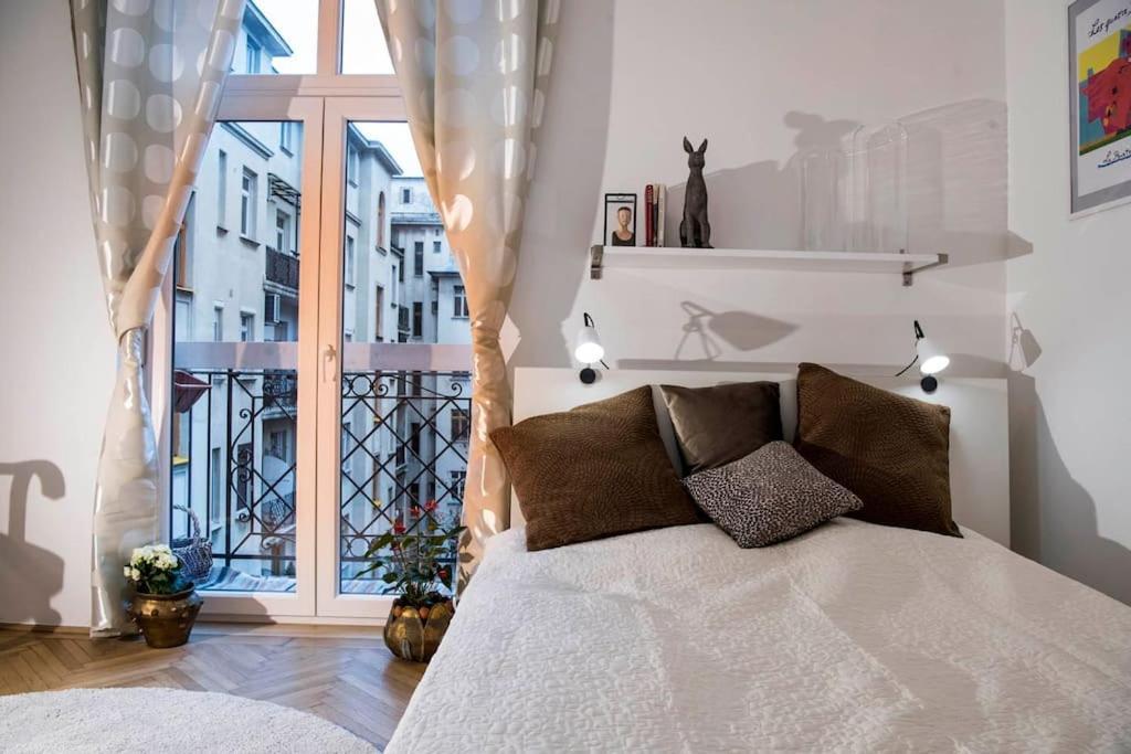 Gorgeous Flat Right Near The City Center Budapest Exterior foto